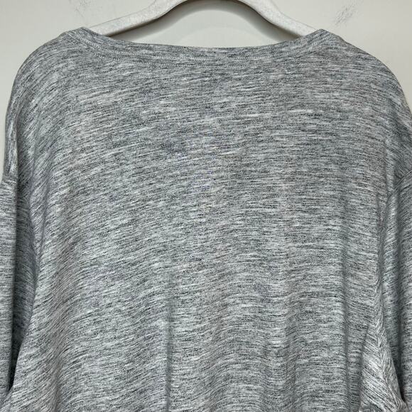 Hawker Rye V Neck T-Shirt Size L Heather Gray NWOT - Picture 7 of 8